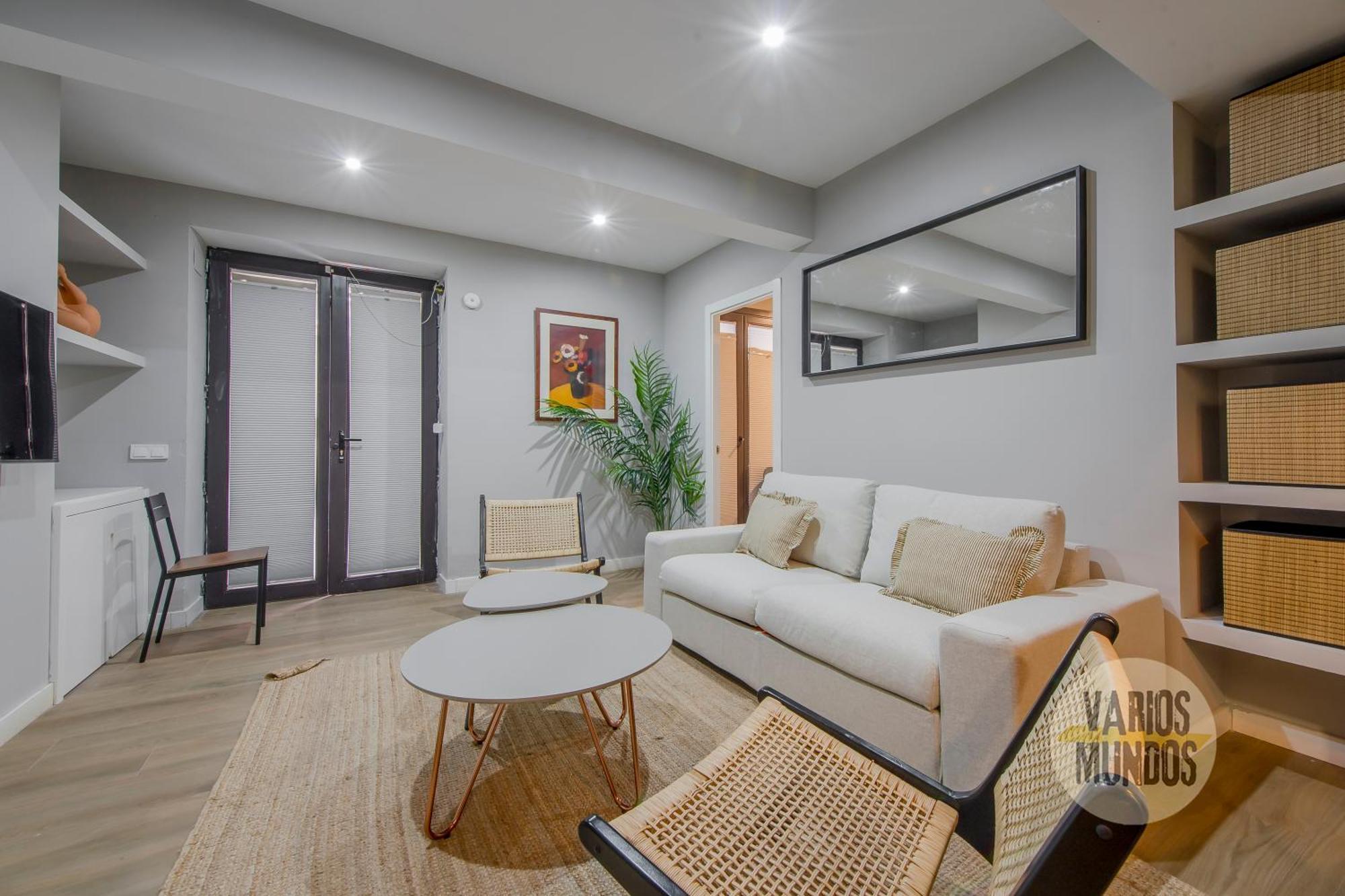 Appartamento Encanto En El Rastro Para 7, Calle Juanelo E1 *